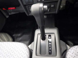 トヨタ認定中古車保証付!(1年間、距離無制限 HV車はHV保証付) 別途延長保証もご用意しております♪ ぜひ現車を確認にご来店ください