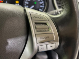 【クルーズコントロール】高速道路もラクラク走行。アクセルを離しても一定速度で走行ができ、長距離運転時の負担を軽減!加速・減速も簡単なスイッチ操作で調整できます。