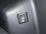 スマートフォンやお手持ちの機器のバッテリー残量が少なくなっても、運転中に充電ができるので安心ですね!