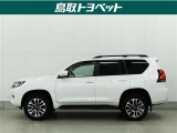 中古車は全く同じというものがなく、1台1台全てコンディションが異なります。同じようなお車でも、整備状況、外内装の状態など様々です。当店では入庫した車輌をコンディションに合わせて徹底的に仕上げています。