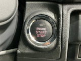ワンプッシュでエンジンのスタート、ストップが出来て便利です。