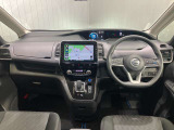 全方位で視界が広い。気持ちがよくて、運転もしやすい。1列目から3列目まで、すべての席がゆったりと座れるスペシャルシートです♪