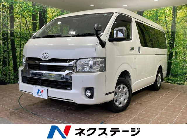 トヨタ ハイエースバン 