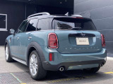 長期にわたる保証を実現。2年間のMINI NEXT保証と延長保証(別途費用)を合わせて最大4年間の保証。万一の故障に長期に備えることができ、ご安心してお乗り頂けます。(NEXT1年は1年距離無制限)