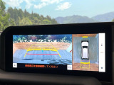 【パノラミックビューモニター】専用のカメラにより、上から見下ろしたような視点で360度クルマの周囲を確認することができます☆死角部分も確認しやすく、狭い場所での切り返しや駐車もスムーズに行えます。