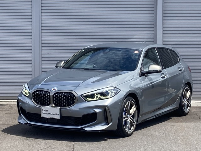 1シリーズ M135i xドライブ 4WD 