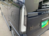 毎日全国の仕入れ先から厳選した車を仕入れております!プロの査定士の検査を受けた車を仕入れ、入庫後も社員が1台1台を走行チェックや状態確認・装備確認などを入念に行います。