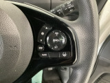 【アダプティブ・クルーズ・コントロール】予め設定した車速内でクルマが自動的に加減速。 前走車との適切な車間距離を維持しながら追従走行し、高速道路でのドライバーの疲労を軽減してくれる嬉しい機能付♪