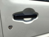 アドバンストキーなのでアウターハンドルのボタン一つで鍵の開閉が可能です。