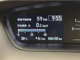 写真撮影時の走行距離です。メーカー、年式を問わず走行距離無制限、1年間の無料保証付き!安心ですね☆☆