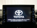 ディスプレイオーディオを装備。スマホとクルマをつなぐことで、これまでのナビに加えて、いろんなサービスが楽しめます。