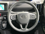 【純正革巻きステアリング】上質な革を使用することで、手にしっかり馴染みとても運転しやすいハンドルです♪