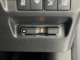 ETC付。高速道路の料金所はキャッシュレスで通過です。サービスエリア等にあるスマートインターの出入りも利用可能でとっても便利。ご納車後すぐにお使い頂けるようセットアップしてのお渡しとなります。