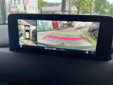 360度のビューモニターが付いておりますので駐車の際も死角などの確認などでぜひお使いください☆