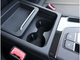 Audi正規ディーラーが高品質をお約束。高度な訓練・教育を受けたAudi専任メカニックが、100項目にもおよぶ精密な点検を実施。すべてクリアしたAudi車だけ、あなたのお手元に届けられるのです