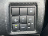 サポカーは、高齢運転者を含めたすべてのドライバーによる交通事故の発生防止・被害軽減対策の一環として、国が推奨する新しい自動車安全コンセプトです。詳しくは販売店スタッフまでおたずねください。