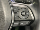 【レーダークルーズコントロール】高速道路での長距離走行が楽に!!自動で速度を保つクルーズコントロールが、衝突軽減システムと連携し、前方の車両を感知して車間を保つように速度調節してくれます!!