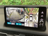 マルチビューカメラを搭載!これがあれば、前後左右も安心ですね。縦列駐車も見通しの悪い交差点も安心です!安全の為目視での確認もお願い致します。