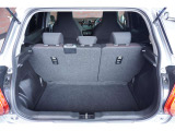 中古車でも★安心の純正オプション★を装着できるのが正規ディーラーでもある当店の強みです!