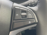 【アダプティブクルーズコントロール】高速道路での長距離走行が楽に!!自動で速度を保つクルーズコントロールが、衝突軽減システムと連携し、前方の車両を感知して車間を保つように速度調節してくれます!!