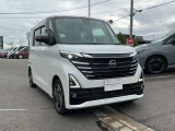 LEDヘッドライトです。高い視認性や省電力で車への負担が少なく、長寿命で交換の手間が少なくなりメリットがいっぱいあります。
