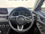 人間工学に基づいた設計で、理想的な運転姿勢を常にキープします。Ergonomic design maintains your ideal driving posture.