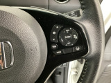 【アダプティブ・クルーズ・コントロール】予め設定した車速内でクルマが自動的に加減速。 前走車との適切な車間距離を維持しながら追従走行し、高速道路でのドライバーの疲労を軽減してくれる嬉しい機能付♪