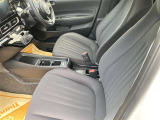 ネットでは伝えきれない車輌の良さが多々ございますので、ぜひ一度お客様の厳しい目でお確かめください。ご来店はお気軽に!お待ちしております。