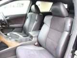 クリーニングをしっかり行っていますので、運転席・助手席どちらもきれいになっております!