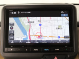 【純正8インチナビ】使いやすいナビ操作にオーディオ機能も充実!Bluetooth接続で運転中のハンズフリー電話や好みの音楽を車内に流す事が出来ます。ラインナップや車種に応じて豊富な機能が使用可能♪