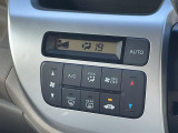 【 オートエアコン 】車内温度を感知して自動で温度調整をしてくれるのでいつでも快適な車内空間を創り上げます!//