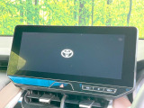 【12.3インチディスプレイオーディオ】スマートフォンと連携が可能な大画面ディスプレイオーディオです。スマートフォンのナビ機能を使用したり、Bluetooth接続で音楽もお楽しみいただけます!