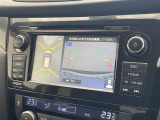 【 全方位カメラ 】上から見下ろしたように駐車が可能です。安心して縦列駐車も可能です♪