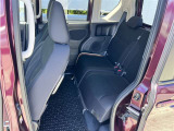 ゆとりある広々とした車内空間は、ドライブを始め買い物やレジャーなど、幅広く活躍します。一人でもみんなとでもお出かけを楽しみましょう!