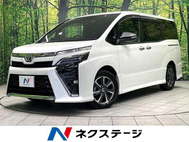 トヨタ ヴォクシー 