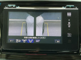 バックカメラも装備しております。車庫入れの苦手なお客様も安心!重宝してくれます!