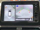 【アラウンドビューモニター】車を上から見下ろしているかのような映像で周囲の状況がひと目で確認、狭い駐車場に駐車するときも安心です♪