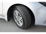 タイヤサイズは205/55R16です