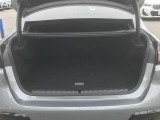 【トランクルーム】十分な容量を確保したトランクルーム。環境へ配慮したスペアタイヤ非搭載のBMW。その分、トランクスペースを有効活用できる様にしてあります。