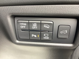 i-stop、LWDS,DSC,パーキングセンサーなどで安全運転をサポートします♪パワーリフトゲートつきです!