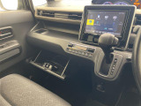 【 オートエアコン 】車内温度を感知して自動で温度調整をしてくれるのでいつでも快適な車内空間を創り上げます!