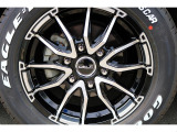 足元にはDelf02 17インチをチョイス♪