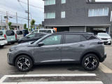 ルーフはブラックですのでツートンカラーとなっております!