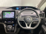 全方位で視界が広い。気持ちがよくて、運転もしやすい。1列目から3列目まで、すべての席がゆったりと座れるスペシャルシートです♪