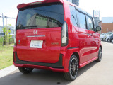 斜め後ろの画像です。是非現車をご確認ください!