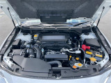 エンジンルームの画像です。店舗にて現車の確認もいただけますので、お電話で在庫のご確認の上是非ご来店くださいませ!!!ワクワクするクルマ選びをご提案します!