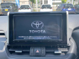 お買い物やドライブ、旅行の際に役立つナビ付きです!