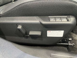 全国のプジョー正規ディーラーでご使用いただける認定中古車保証が付きます。メンテナンス等、お近くのプジョー正規ディーラーにて行うことができますので安心してお乗りいただけます。