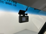 万が一の事故のときもドライブレコーダーがあると安心です。ご利用になる場合は個人情報保護の観点より新品の対応SDカードをお求め下さい。