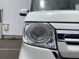 LEDヘッドライトで夜道も安心!